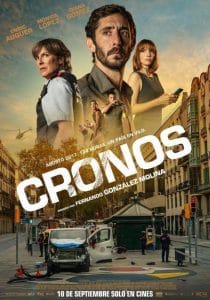 Cartel de la película CRONOS con los protagonistas, calle con coche dañado y el texto '10 de septiembre solo en cines'.